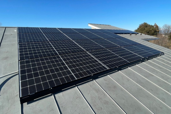 a picture of solar panels