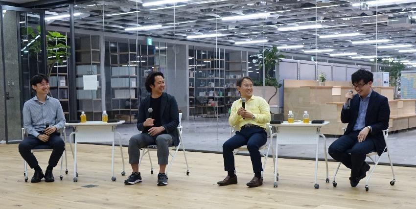 登壇者集合写真